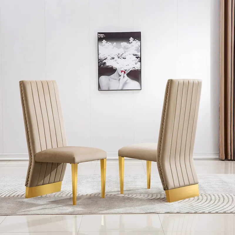Chaises de salle à manger modernes à dossier haut, style Channel, avec clous décoratifs et pieds en métal poli