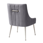 Chaise de salle à manger Irina en velours avec pieds en acier inoxydable