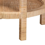 Table d'appoint Bella bohémienne moderne en bois d'acajou brun naturel et rotin naturel à 2 niveaux