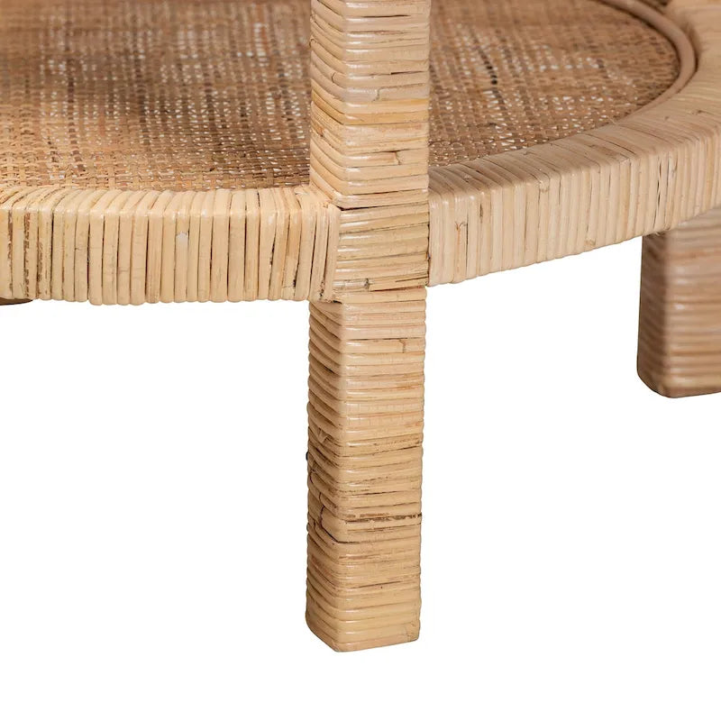 Table d'appoint Bella bohémienne moderne en bois d'acajou brun naturel et rotin naturel à 2 niveaux