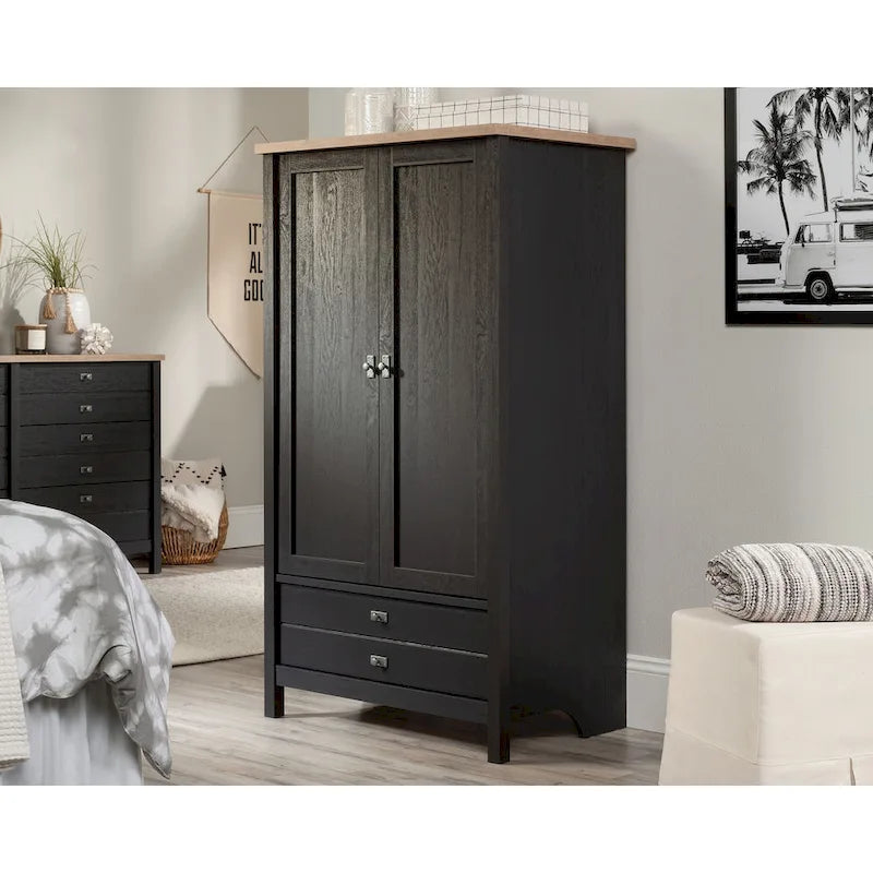 Armoire Cottage Road